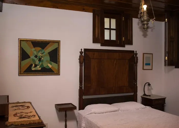 Casa De Pascoaes Historical House Farma *